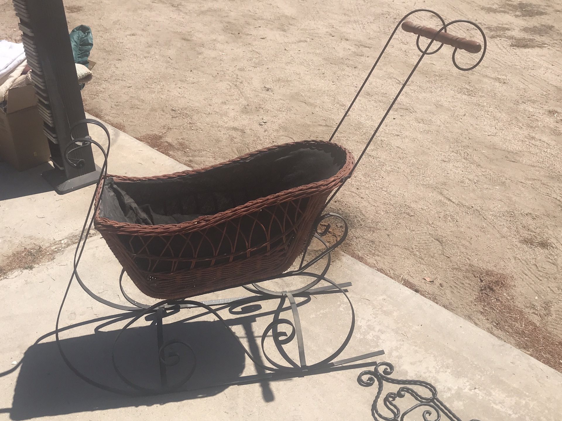 Antique Rattan/wicker & Metal Baby/ Child’s Sleigh/Sled Iron Rails.