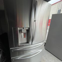 LG French 4 Door Door In Door 