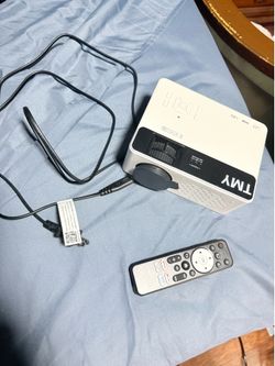 Mini projector 1080p