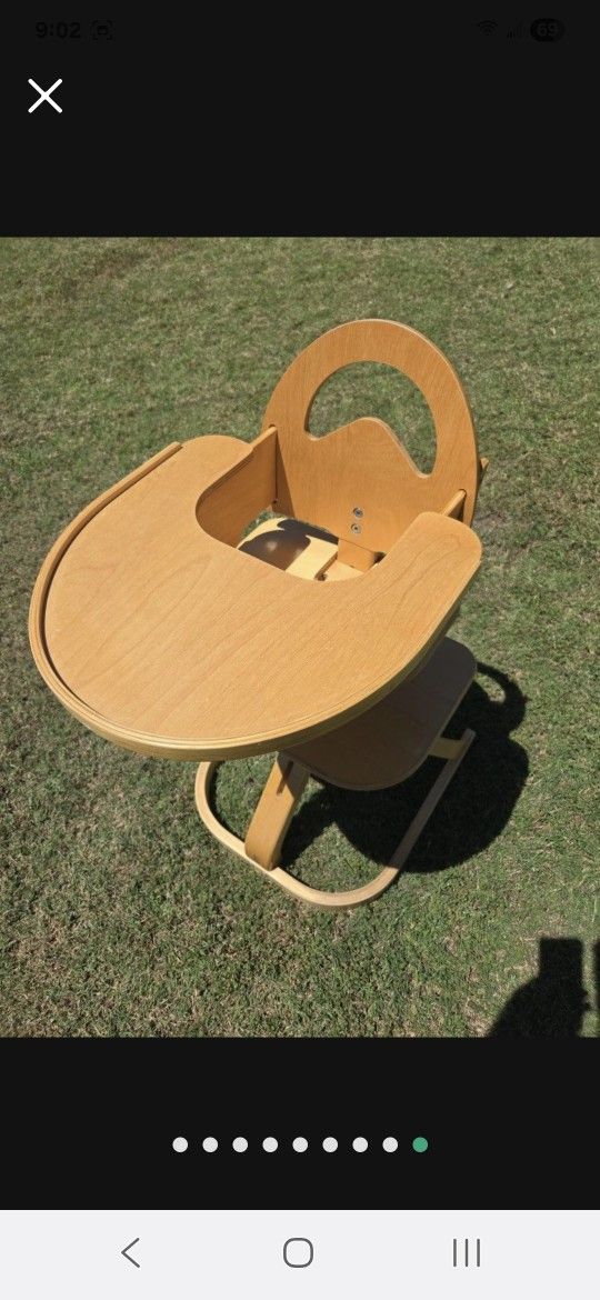 Svan Signet Wooden Baby High Chair With Removable Tray