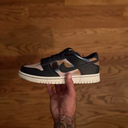 Nike Dunk Low Sz 7y