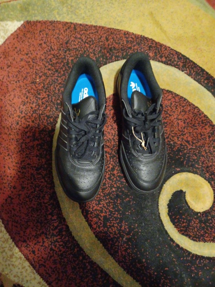 adidas Black Tyshawn IIs