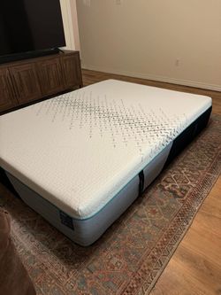 Nectar Premier Hybrid, King, Like New, Perfect Condition
