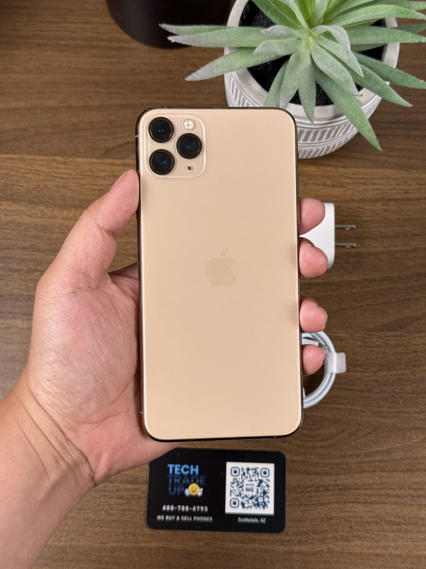 iPhone 11 Pro Max 64Gb Gold 🌟 Unlocked