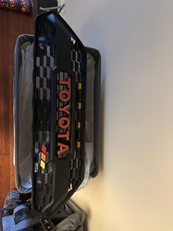 Grill For 2019 Toyota RAV4 