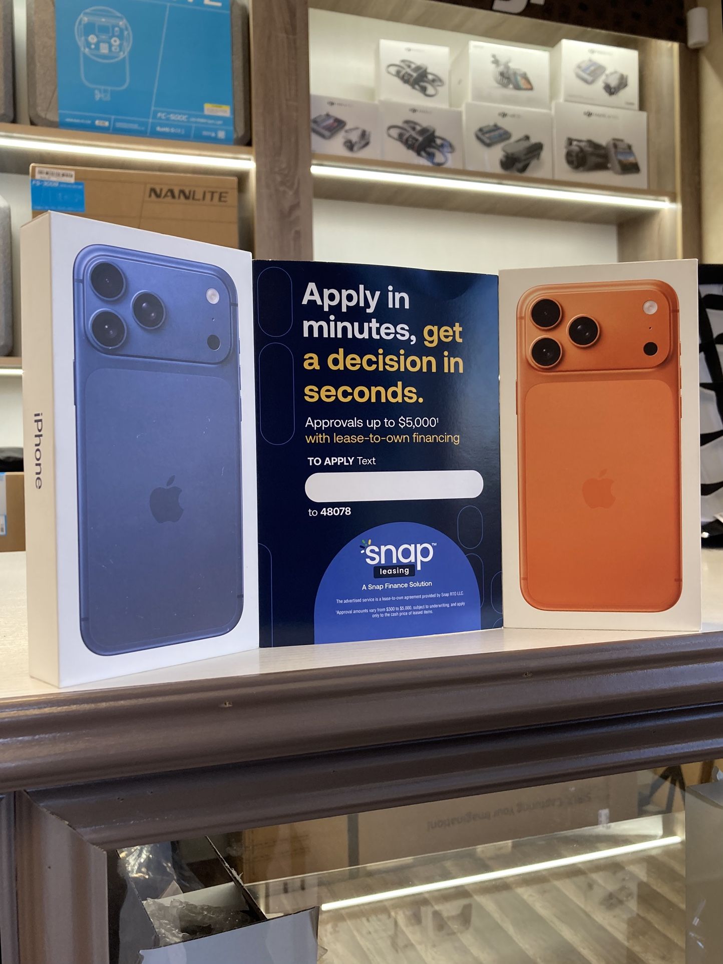 Apple iPhone 17 Pro Max 256GB (Located In Downey, CA)