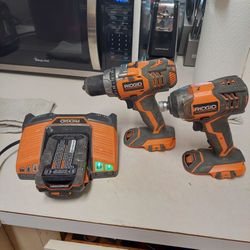 RIDGED  Drill / Screwgun  1 Battery  1 Charger 