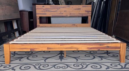 Queen Platform Bed