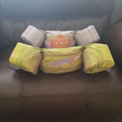 Stearns Puddle Jumper/ Water Wings