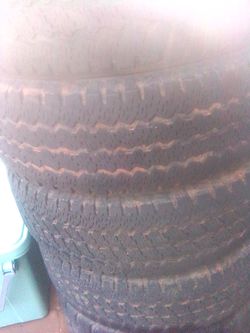4 used LT 275/70/18