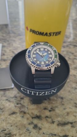 Citizen eco drive watch Unite with Blue limited excellent like new.