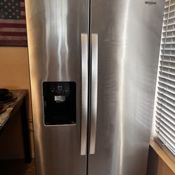 Whirlpool Refrigerator 