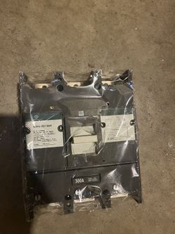 Industrial Circuit Breaker 300 Amps