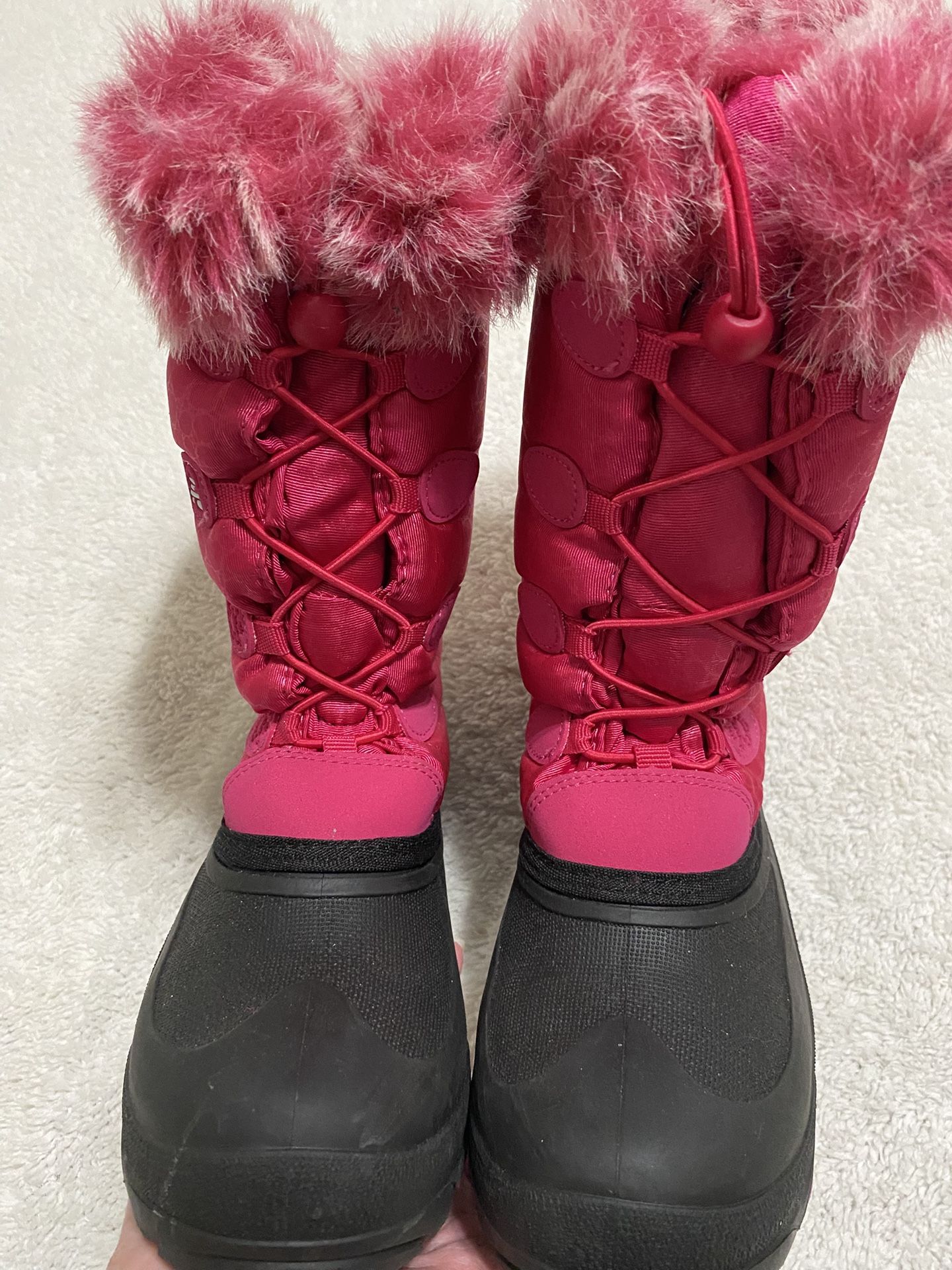 KAMIK Snow Boots Size 5. $20.00