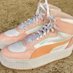 WOMENS PUMA SHOES