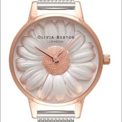 Gorgeous Brand New Olivia Burton Watch - 3D Daisy Midi Dial Rose Gold and Silver Mesh band