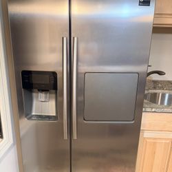 Samsung Refrigerator 