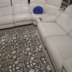 SECTIONAL GENUINE LEATHER RECLINER ELECTRIC WHITE COLOR.. DELIVERY SERVICE AVAILABLE 💥✅🚚