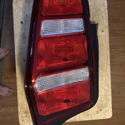 2010-2012 Ford Mustang Left Taillamp