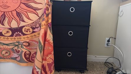 Storage bin with wheels- 3 spaces