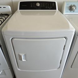 Frigidaire Electric dryer (1 month warranty)