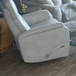 Cream Recliner 