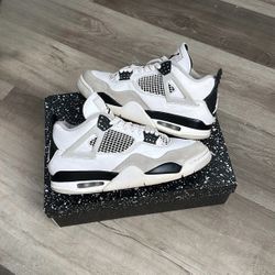 Jordan 4 Military Black Size 9 