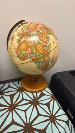 Globe
