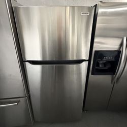 Frigidaire Top  Freezer  2025 !!!!!  ( Lavadora Y Secadora ) 