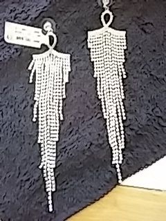 Beautiful Chandelier Long Earrings! Silver in color!
