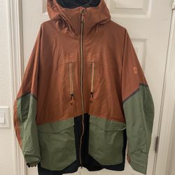 686 Snowboard Jacket & Bibs 