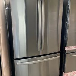 NEW OPEN BOX GE COUNTER DEPTH FRENCH STYLE REFRIGERATOR 