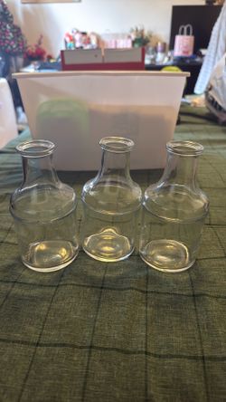 Small glass vases