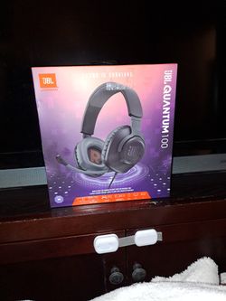 JBL Quantum 100 Wired Earphones Headset