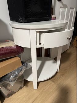 End table