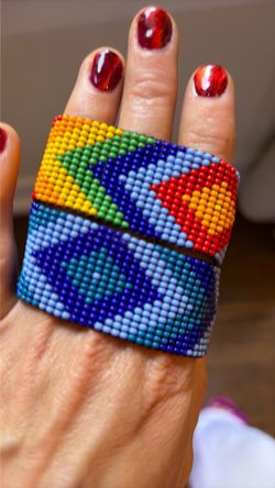 FREE beaded bracelets