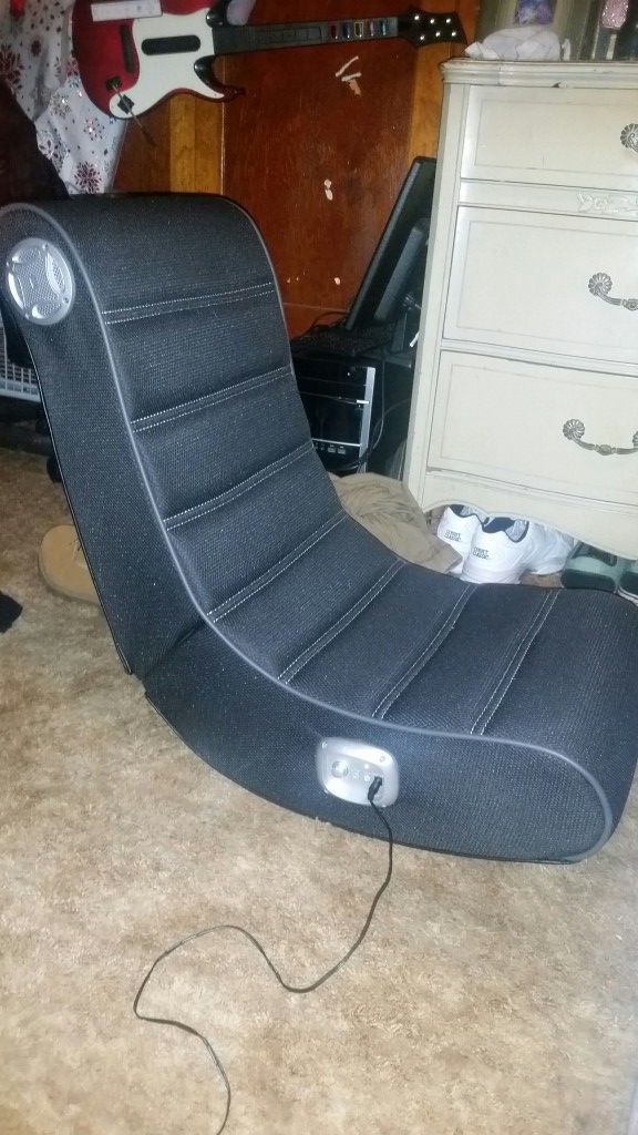 X Rocker Gaming Chair W/Power Cord & Aux Cable