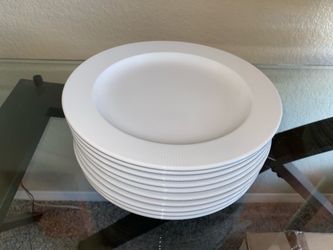 Lot of 10 Corby Hall by Costa Verde 9.5" Fine Porcelain Salad Plates