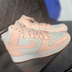 Nike Women’s Dunk High