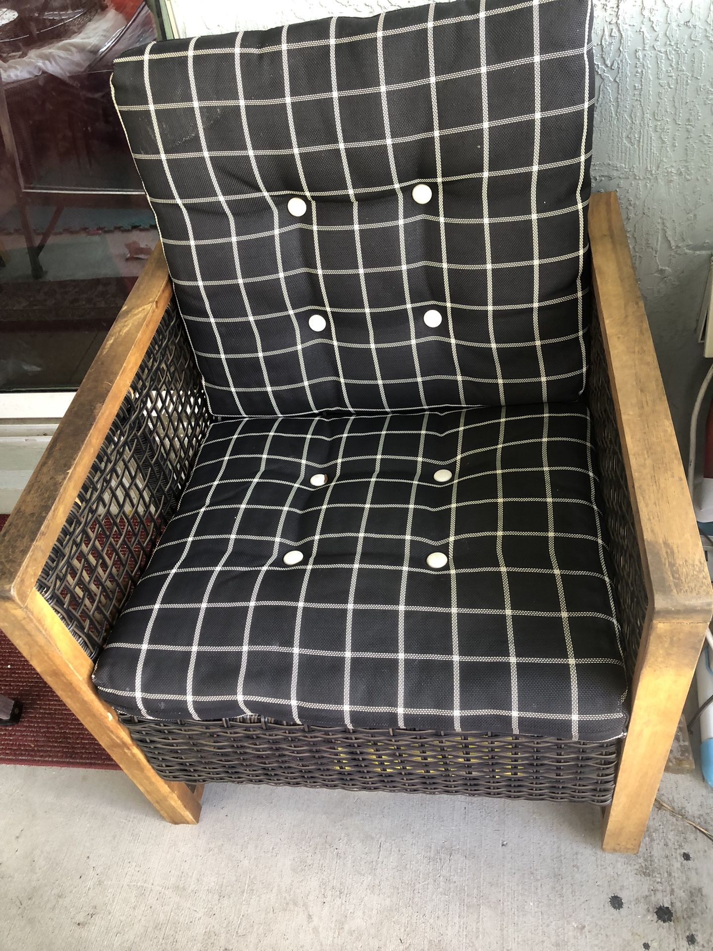 Outdoor Chairs  2chairs 100$