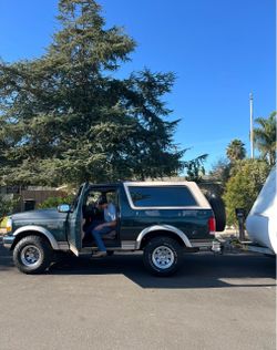 1992 Ford Bronco