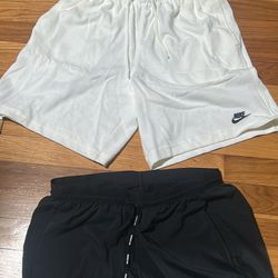  Nike Shorts 