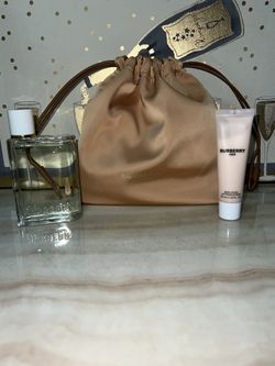 Burberry Her EDT 3.4 Bundle Plus Bag Lotion NEW