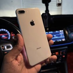 IPhone 8 Plus Unlocked / Liberado 👌 (Different Colors Available)