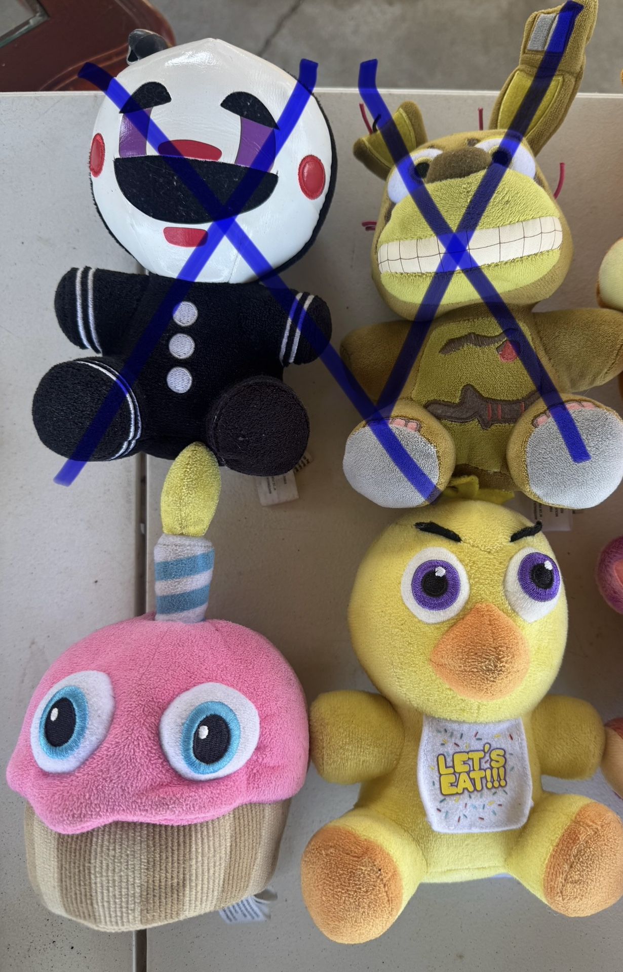 Five Nights At Freddys Plushies 