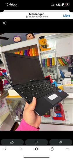 $75 Samsung conputadora  cargador including