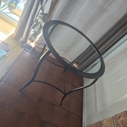 Round Glass Top Metal Stand Black 