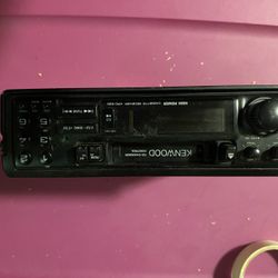 Kenwood KRC 530 Cassette Pull Out