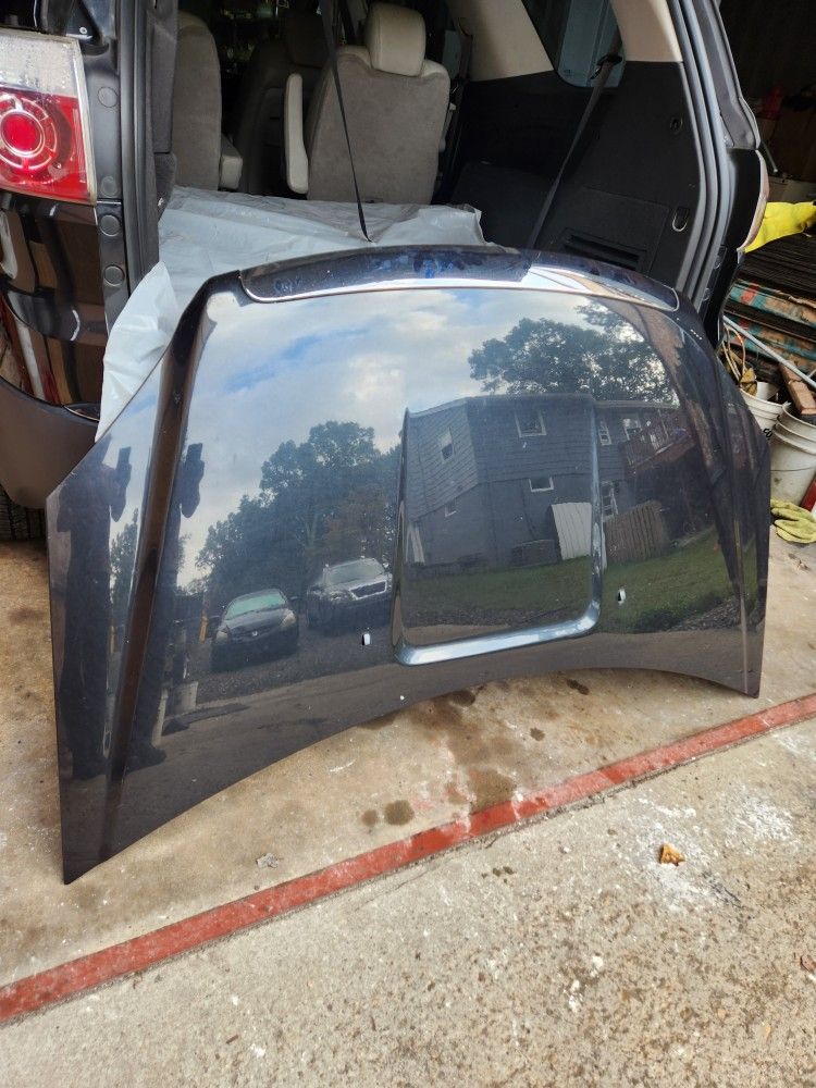 Hood 2008 Gmc Acadia