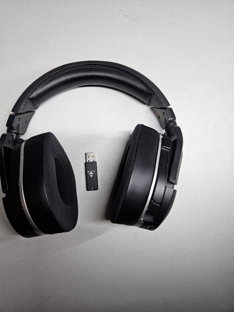 Turtle Beach Wireless Headphones